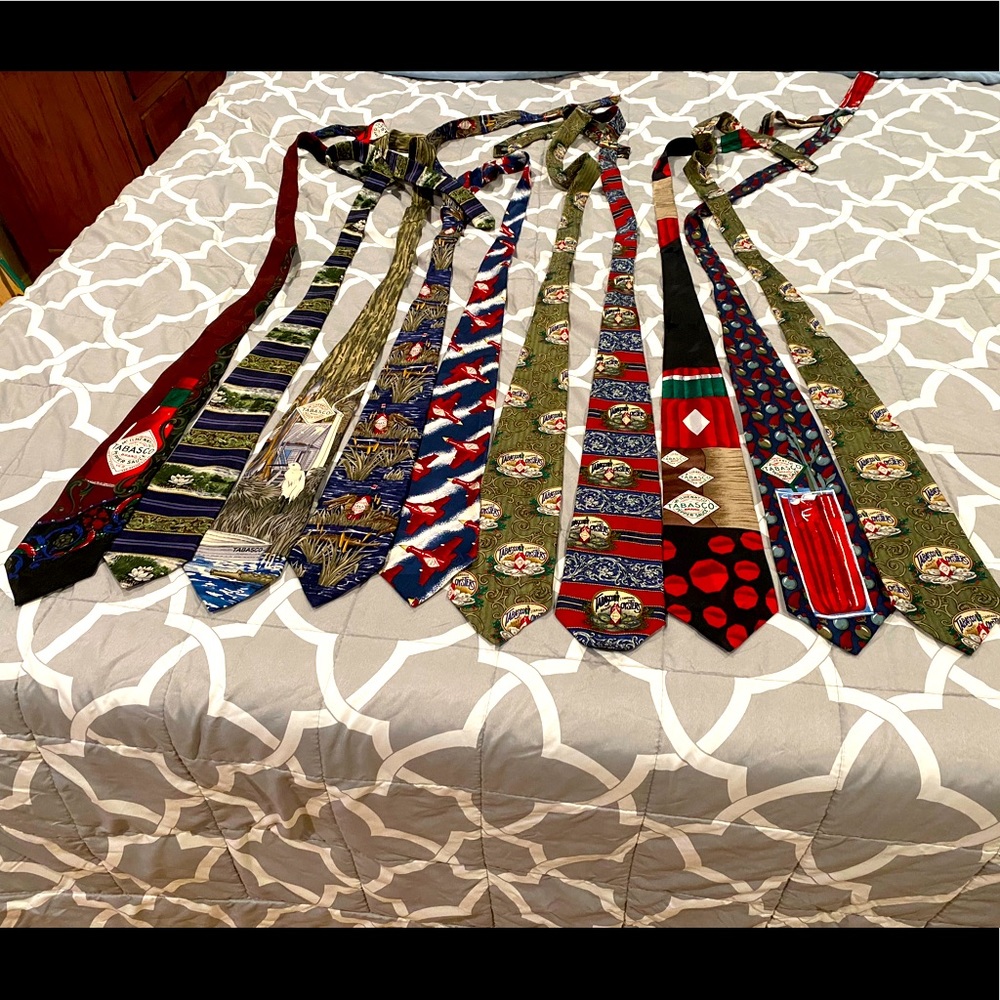 10 tobacco ties